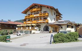 Hotel Schneeberger Superior